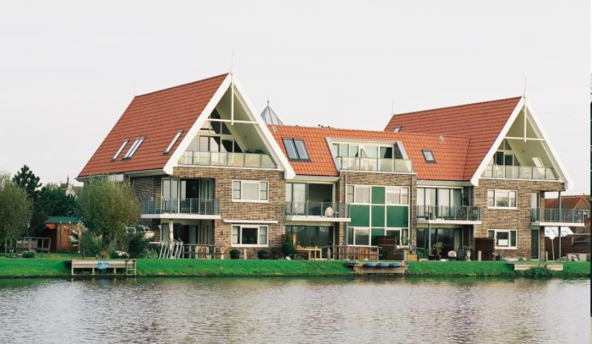 Deuren, ramen, hefschuifpui, vouwdeuren, harmonica vouwdeuren, schuiframen, authentieke kozijnen, duurzame kozijnen, isolerende kozijnen, Kozijnen van Kuiters, kozijnen van hout, houten kozijnen, houten deuren, houten ramen, isolatie kozijnen, Accoya kozijnen, kozijn van Accoya, Accoya bekleding,