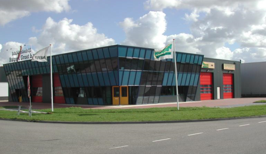 Deuren, ramen, hefschuifpui, vouwdeuren, harmonica vouwdeuren, schuiframen, authentieke kozijnen, duurzame kozijnen, isolerende kozijnen, Kozijnen van Kuiters, kozijnen van hout, houten kozijnen, houten deuren, houten ramen, isolatie kozijnen, Accoya kozijnen, kozijn van Accoya, Accoya bekleding,