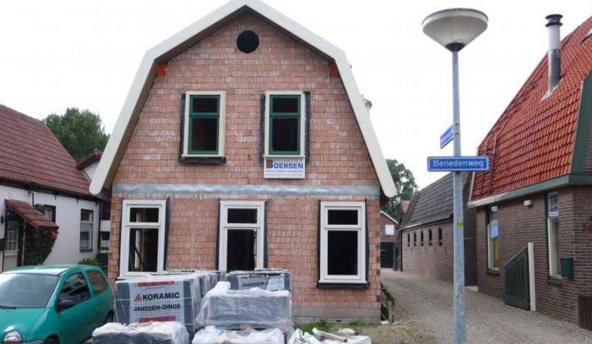 Kozijnen van Kuiters, kozijnen van hout, houten kozijnen, houten deuren, houten ramen, deur van hout, duurzame kozijnen, isolatie kozijnen, Accoya kozijnen, kozijn van Accoya, Accoya bekleding